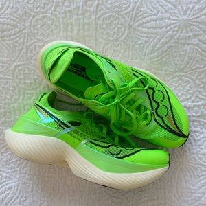 Brand New Saucony Endorphin Elite